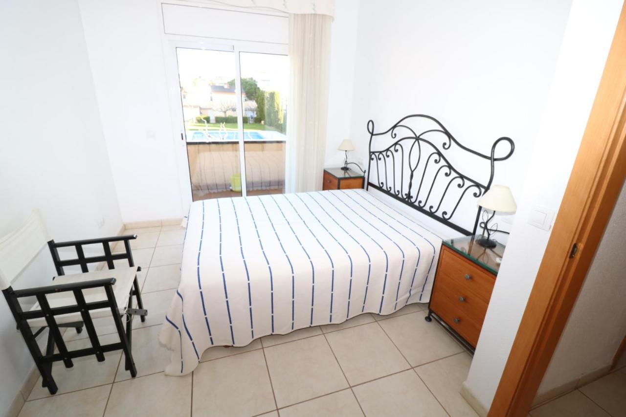 Port Estrella 24 Villa โรเซส ภายนอก รูปภาพ