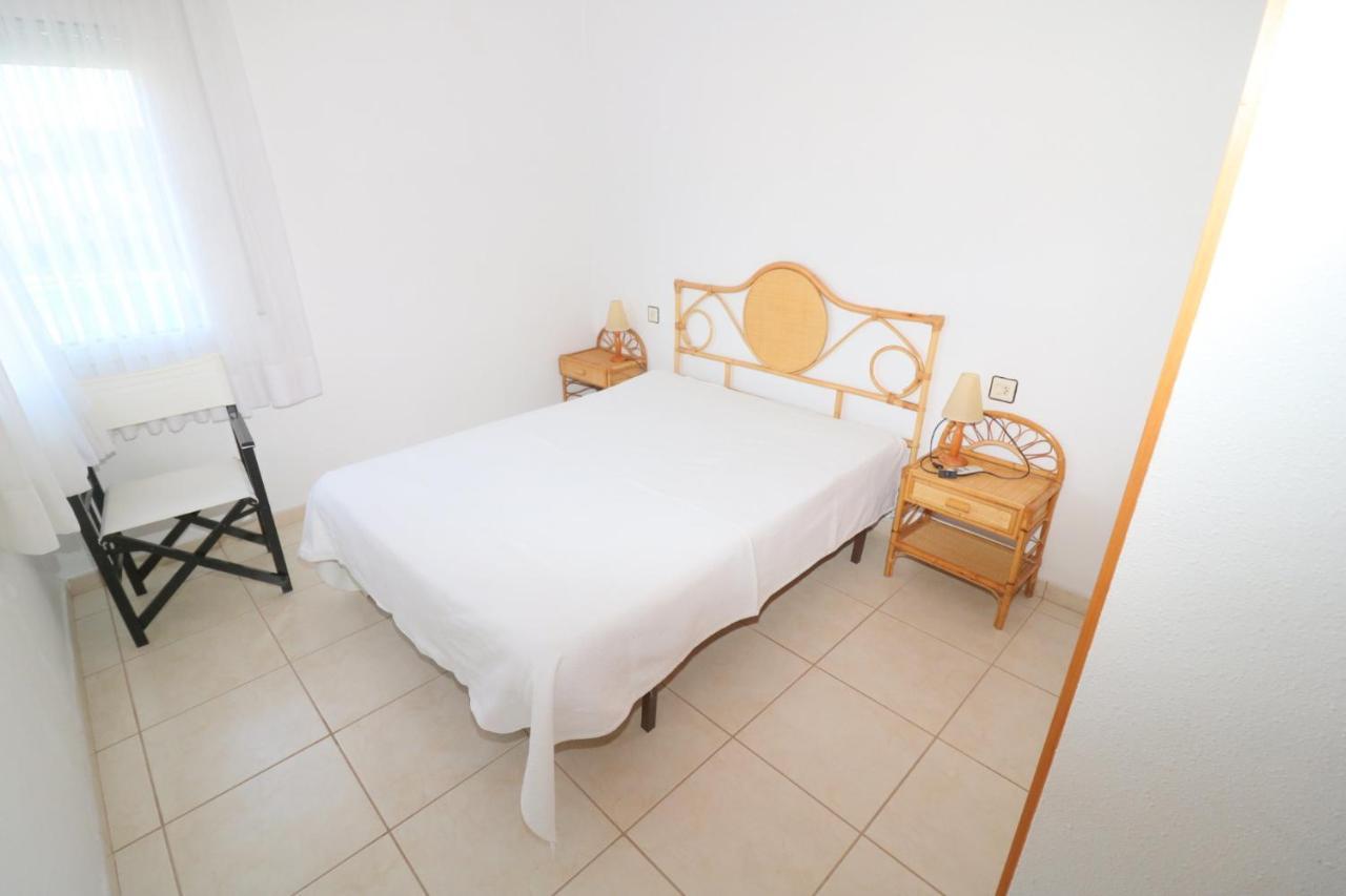 Port Estrella 24 Villa โรเซส ภายนอก รูปภาพ