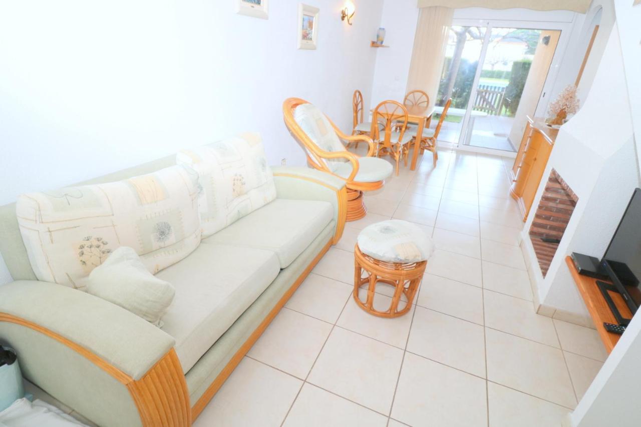 Port Estrella 24 Villa โรเซส ภายนอก รูปภาพ