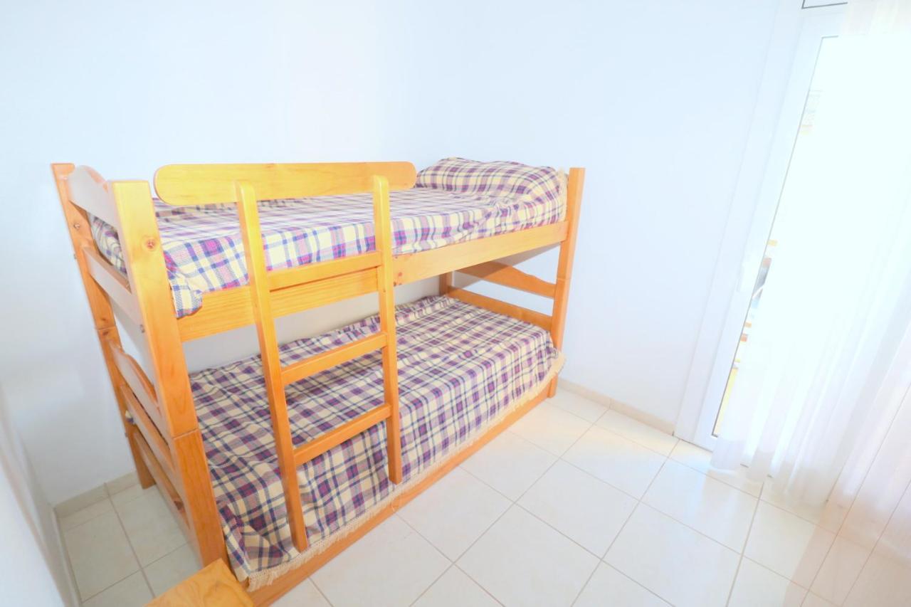 Port Estrella 24 Villa โรเซส ภายนอก รูปภาพ