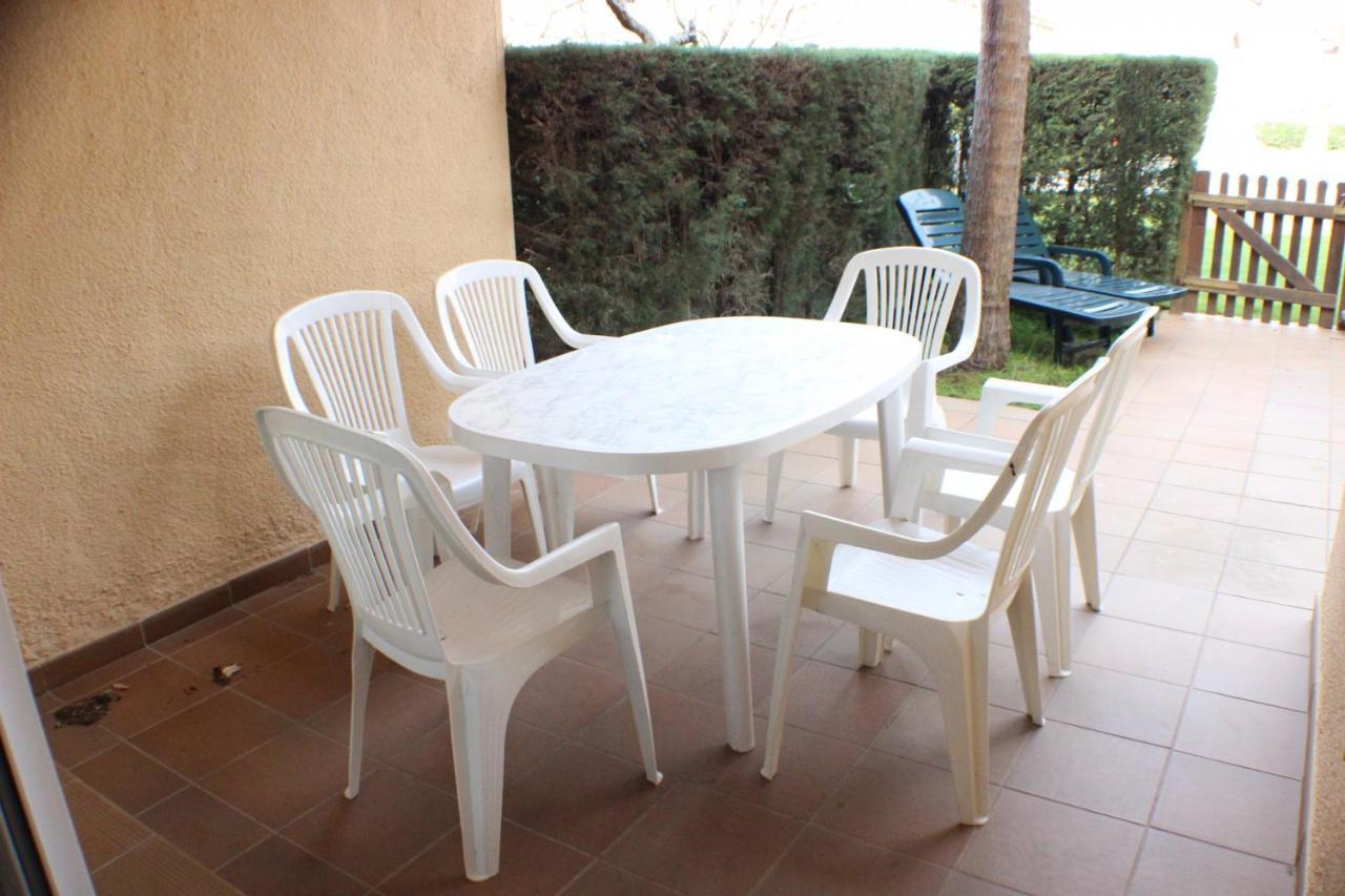 Port Estrella 24 Villa โรเซส ภายนอก รูปภาพ